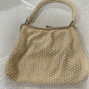 Elegant Pearl-Embellished Cream Handbag vintage